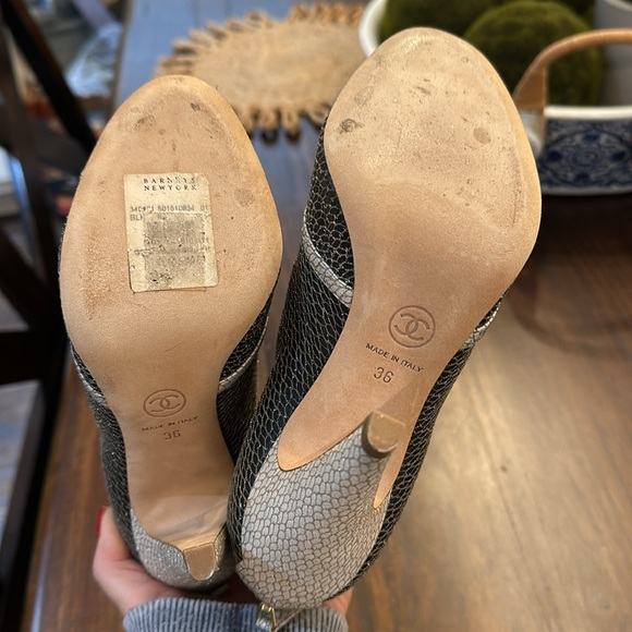 Chanel booties - Picture 2 of 8